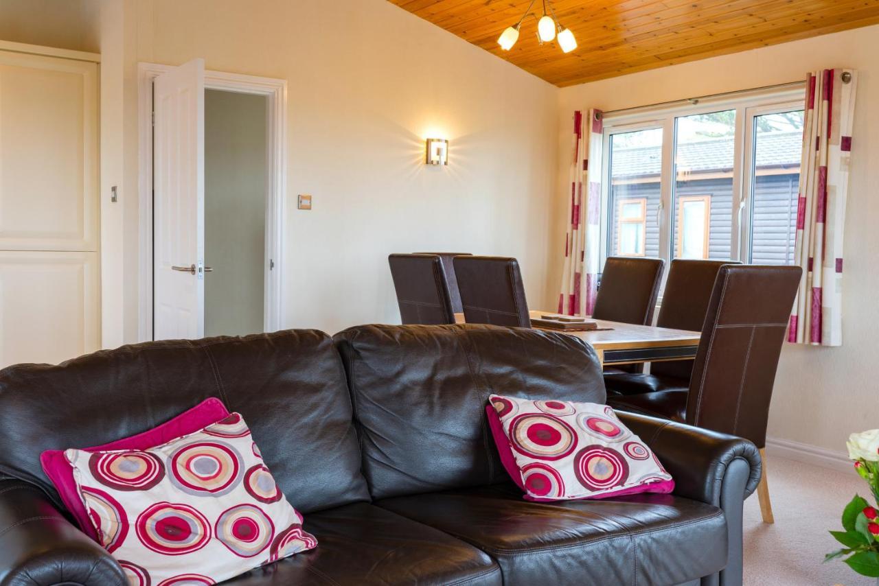Finest Retreats - Whitsand Bay Lodge Torpoint Eksteriør billede